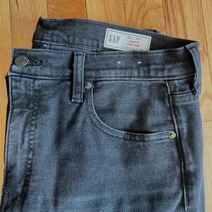 GAP Women’s Kick Fit High Rise Black Jeans